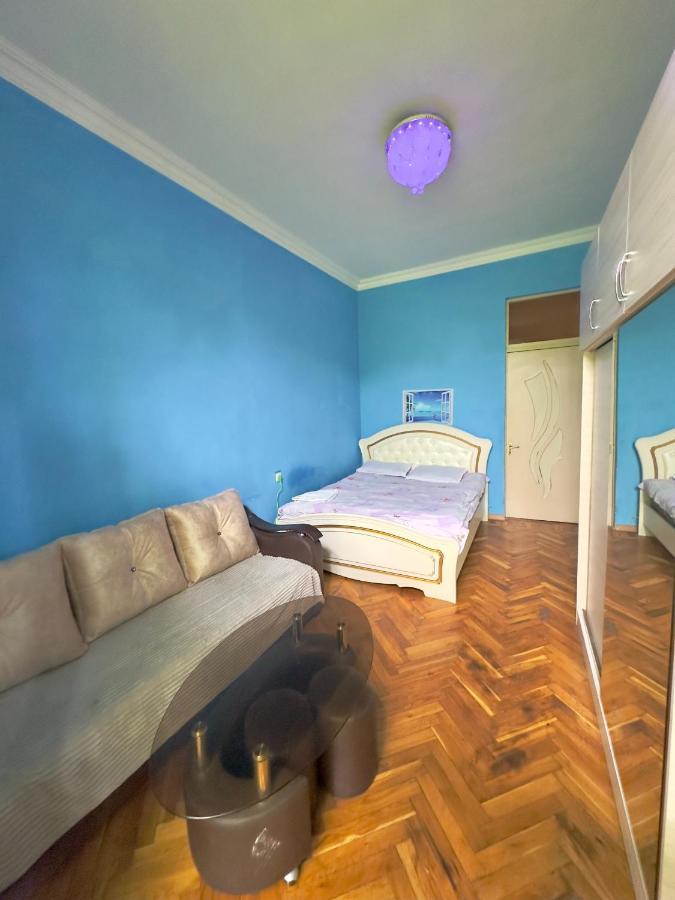 Karson Family Hostel & Guest House Jerevan Buitenkant foto